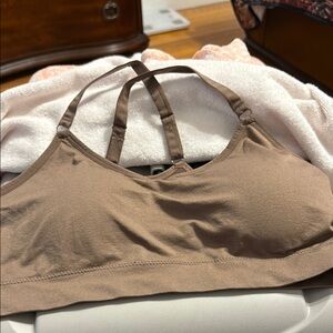 Zenana Outfitters Brown Sports Bra with Crisscross Straps